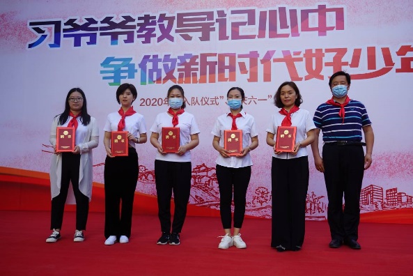 点击查看大图